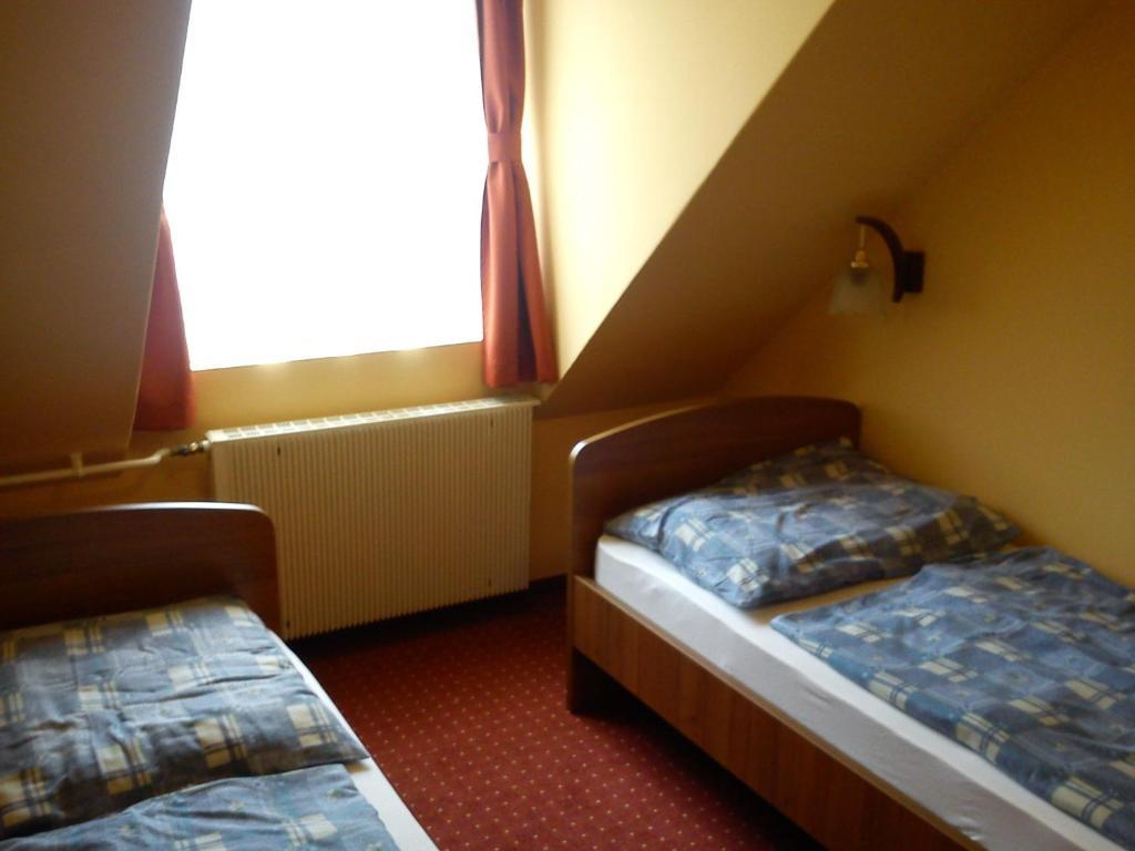 Hotel Family Balatonföldvár Oda fotoğraf